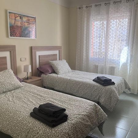 Apartamento Portbou Esterno foto